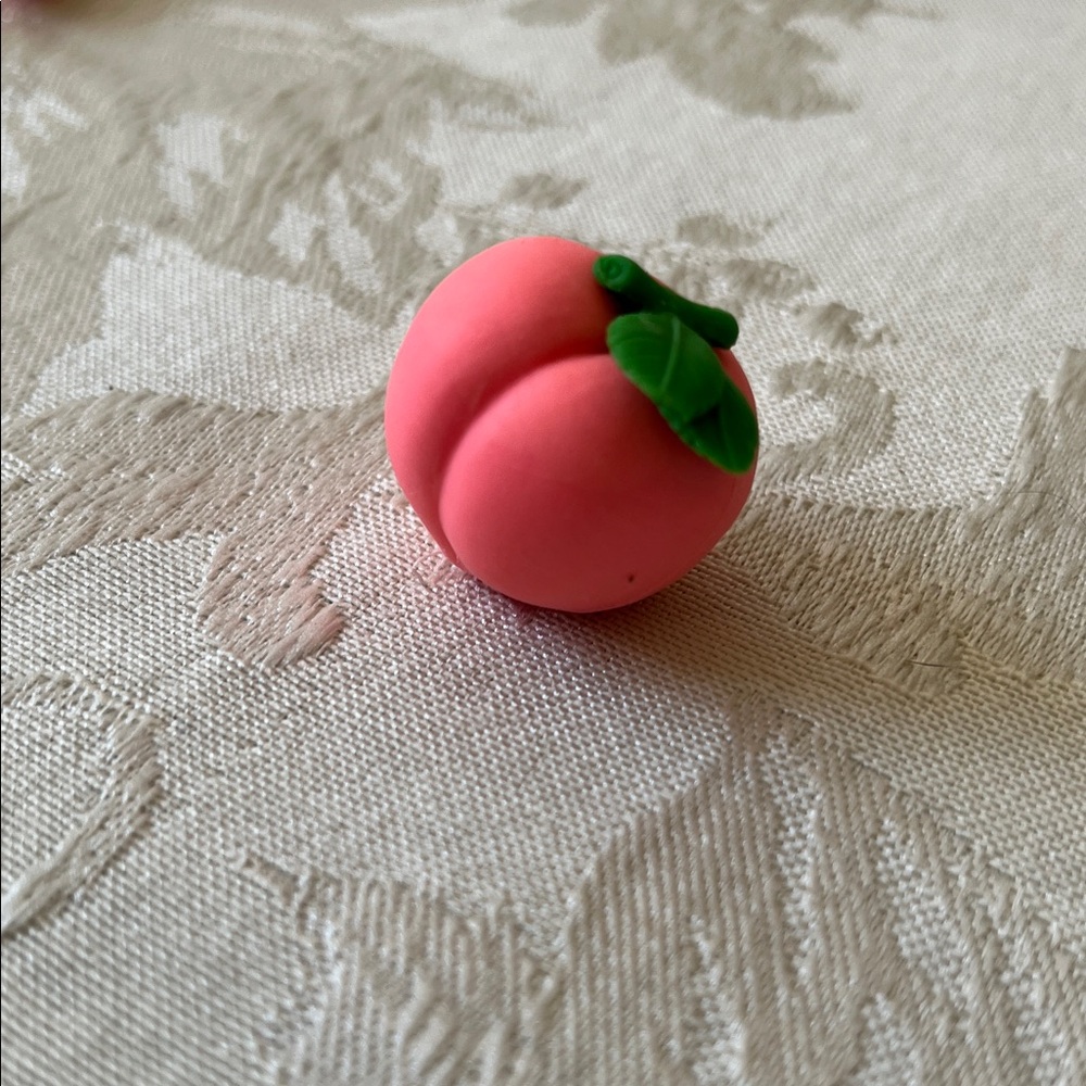 Japan Rubber Collectible Colorful Fruit and Vegetable Eraser Kids Toys Set - Picture 11 of 12